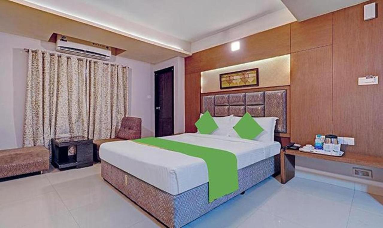 Pine Tree Boutique Hotel Chennai Luaran gambar