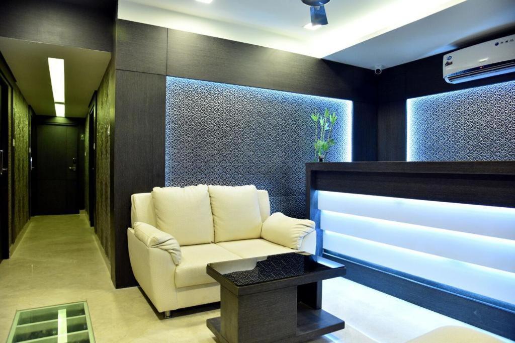Pine Tree Boutique Hotel Chennai Luaran gambar