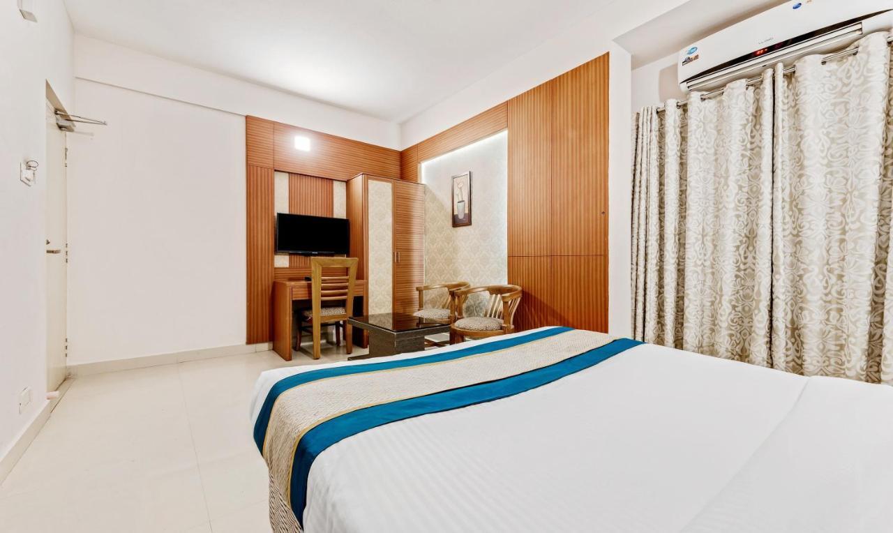 Pine Tree Boutique Hotel Chennai Luaran gambar