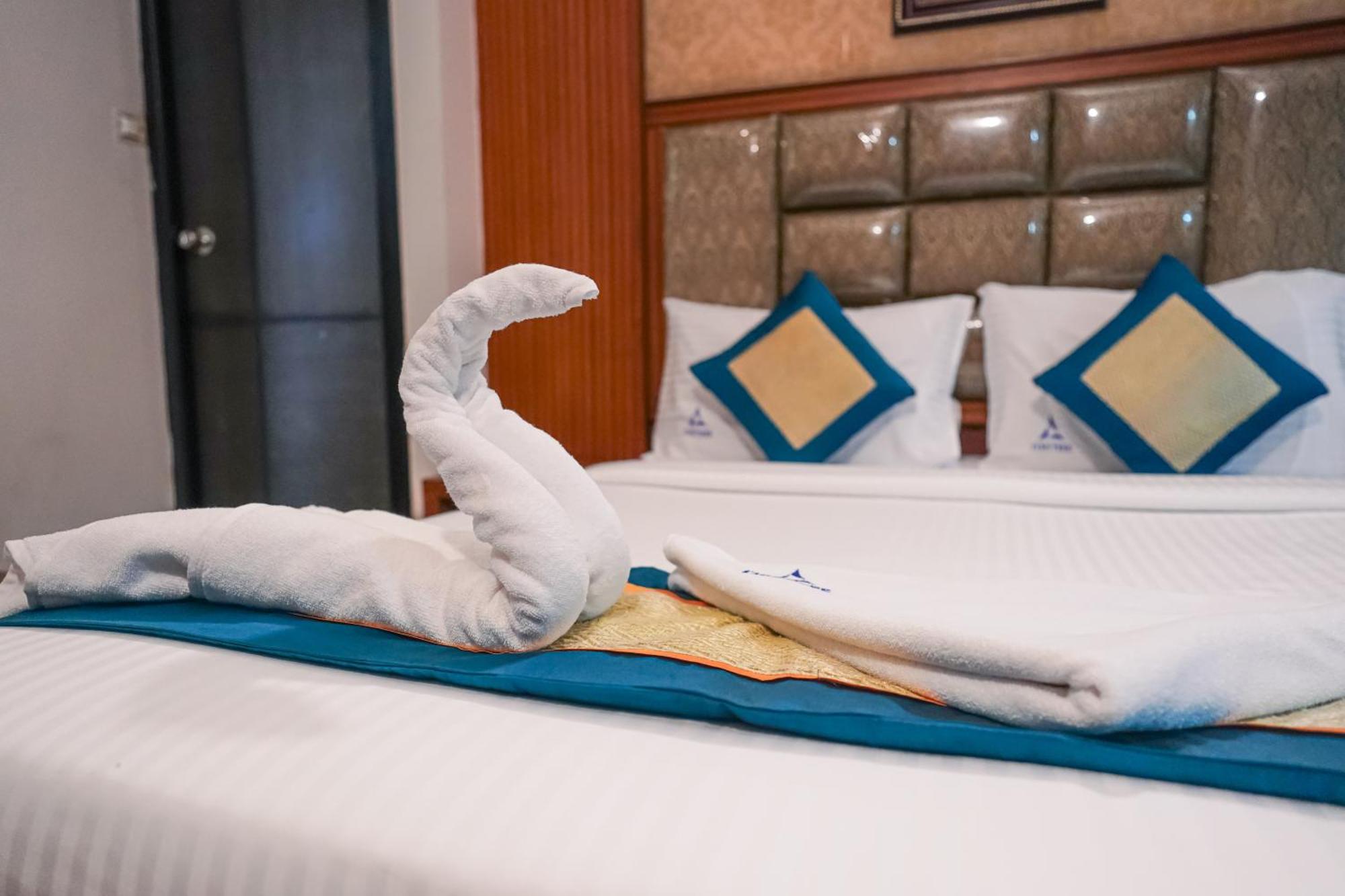 Pine Tree Boutique Hotel Chennai Luaran gambar