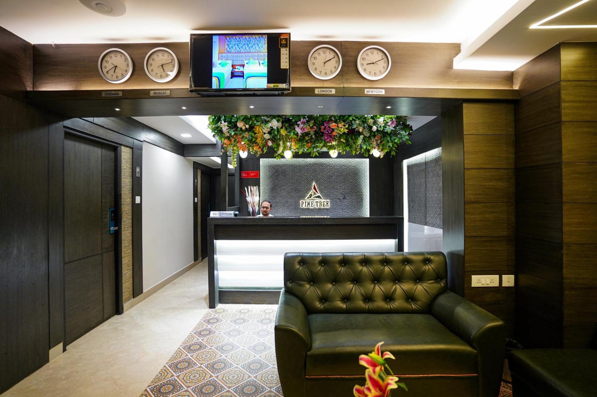 Pine Tree Boutique Hotel Chennai Luaran gambar